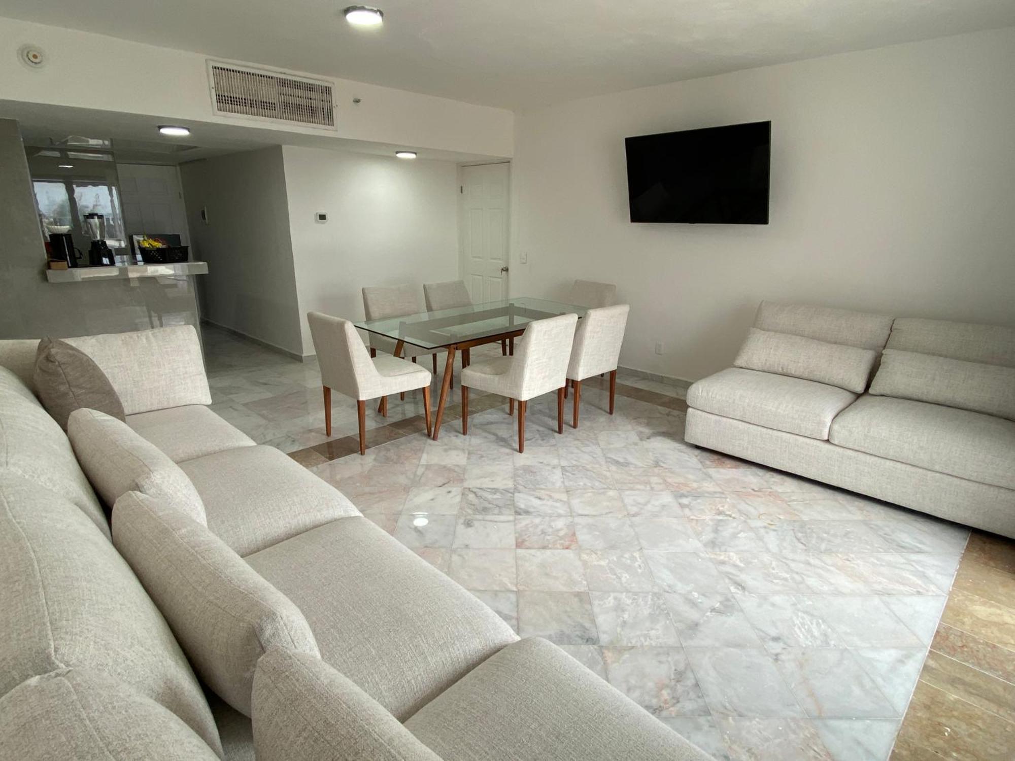Condo In Ocean Front Resort Cancún Rom bilde